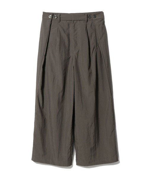 blanc basque(ブランバスク)の「BLANC basque / ナイロンパンツ《ESTNATION EXCLUSIVE》(その他パンツ・レディース・ライトブラウン/ライトベージュ・FREE)」の3枚目の写真