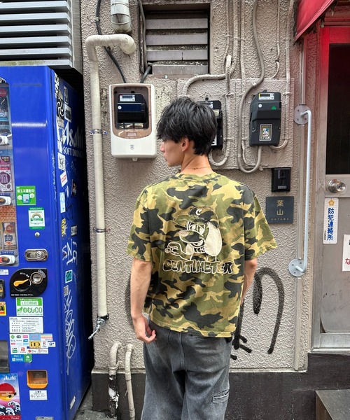 centimeter(センチメーター)の「CMT ruler tee(Tシャツ/カットソー・メンズ・ホワイト/レッド/カモフラージュ/スミクロ・MEDIUM/X-LARGE/LARGE)」の13枚目の写真