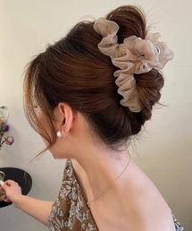 I be.（アイビードット）の「シュシュクリップ（バレッタ/ヘアクリップ）」