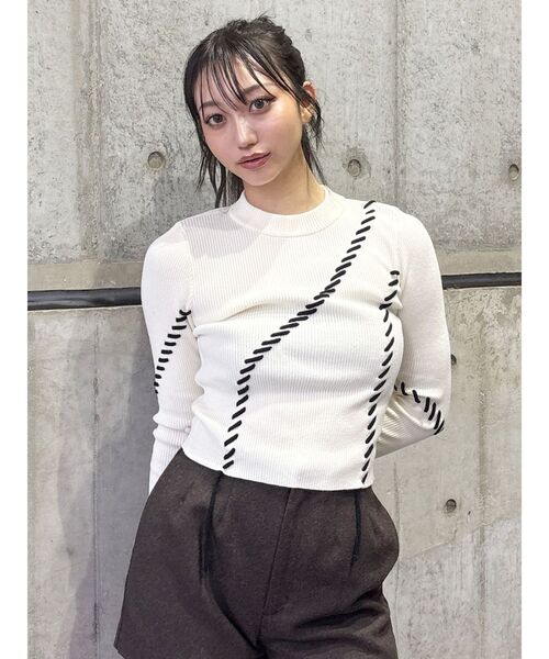 MURUA（ムルーア）の「ステッチリブニット（ニット/セーター・レディース・ボルドー/アイボリー/ブラック・FREE）」の10枚目の写真