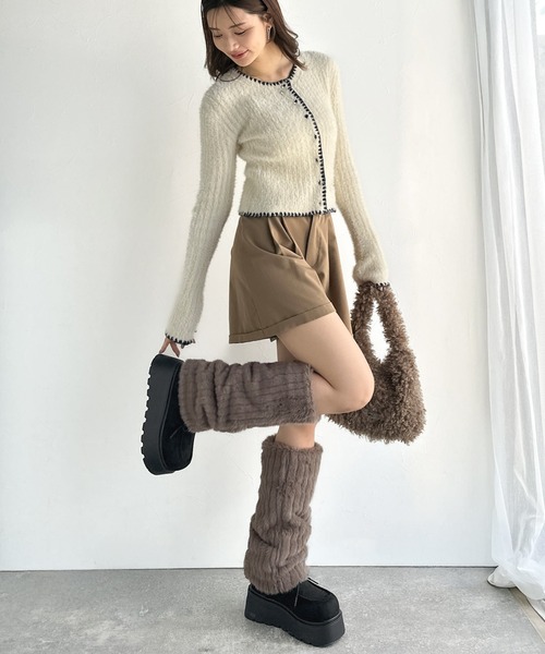 mily bilet（ミウィビレット）の「【mily bilet】ファー着脱可能♪２WAYヌバック調素材ボリュームソールファームートンブーツ（ブーツ・レディース・ダークブラウン/ブラック/ベージュ・X-LARGE/LARGE/MEDIUM/SMALL）」の6枚目の写真