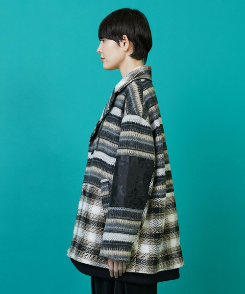 FRAPBOIS（フラボア）の「ミックコート（その他アウター・レディース・レッド/ブラック・1/2）」の3枚目の写真