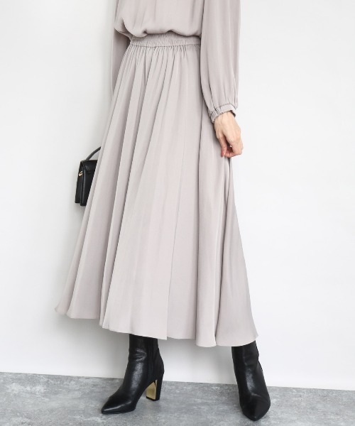 MK MICHEL KLEIN（エムケーミッシェルクラン）の「起毛サテンガウチョパンツ/洗える（その他パンツ・レディース・ライトブルー/ライトグレー/ネイビー/ブルー/ダークグレー/ベージュ・38）」の4枚目の写真