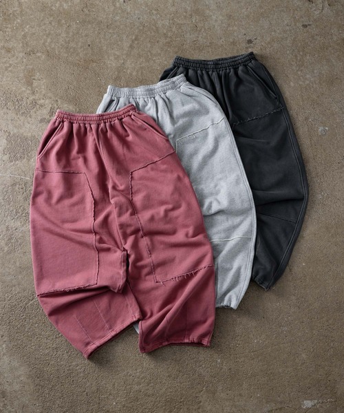 ADAMASTE(アダマスト)の「pigment double knee sweat pants - ピグメントダブルニースウェットパンツ【セットアップ可能】(スウェットパンツ・メンズ・ダークグレー/ライトグレー/レッド・MEDIUM/LARGE)」の22枚目の写真