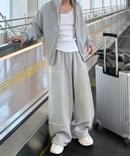 ADAMASTE(アダマスト)の「pigment double knee sweat pants - ピグメントダブルニースウェットパンツ【セットアップ可能】(スウェットパンツ・メンズ・ダークグレー/ライトグレー/レッド・MEDIUM/LARGE)」の7枚目の写真