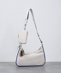 cheek（BAG）（チーク）の「【cheek】square shoulder ハーフムーン風 スクエア ナイロン ショルダーバッグ（ショルダーバッグ）」