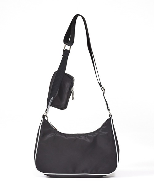 cheek(BAG)(チーク)の「【cheek】square shoulder ハーフムーン風 スクエア ナイロン ショルダーバッグ(ショルダーバッグ・レディース・パープル/オフホワイト/ブラック・フリー)」の9枚目の写真