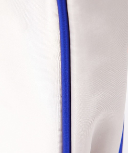 cheek(BAG)(チーク)の「【cheek】square shoulder ハーフムーン風 スクエア ナイロン ショルダーバッグ(ショルダーバッグ・レディース・パープル/オフホワイト/ブラック・フリー)」の19枚目の写真