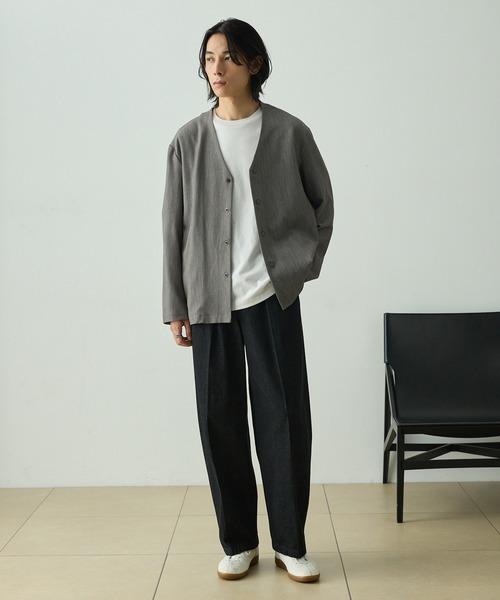 EMMA CLOTHES（エマクローズ）の「【セットアップ対応】TRストレッチツイル スーツ地 Ｖネックカーディガン（カーディガン/ボレロ・メンズ・ミックスグレー/ブラック/ダークグレー・L/M/S）」の10枚目の写真