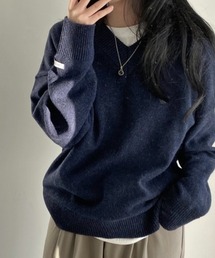 Vネックニットトップス