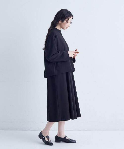 conges payes ADIEU TRISTESSE(コンジェ ペイエ アデュートリステス)の「ラウンドカラーショートジャケット(ノーカラージャケット・レディース・ブラック・38)」の13枚目の写真
