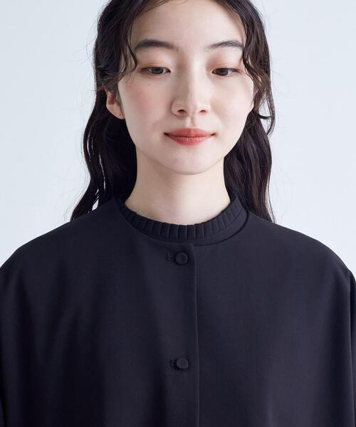 conges payes ADIEU TRISTESSE(コンジェ ペイエ アデュートリステス)の「ラウンドカラーショートジャケット(ノーカラージャケット・レディース・ブラック・38)」の8枚目の写真