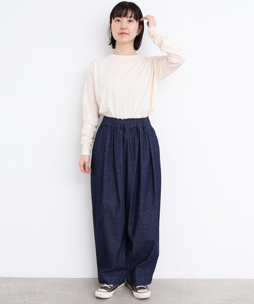 l'atelier du savon（アトリエドサボン）の「_たっぷりタックデニムパンツ（デニムパンツ・レディース・ネイビー・FREE）」の6枚目の写真