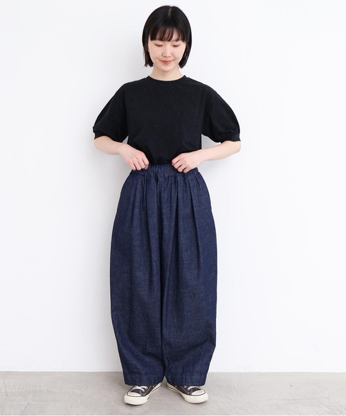 l'atelier du savon（アトリエドサボン）の「_たっぷりタックデニムパンツ（デニムパンツ・レディース・ネイビー・FREE）」の12枚目の写真