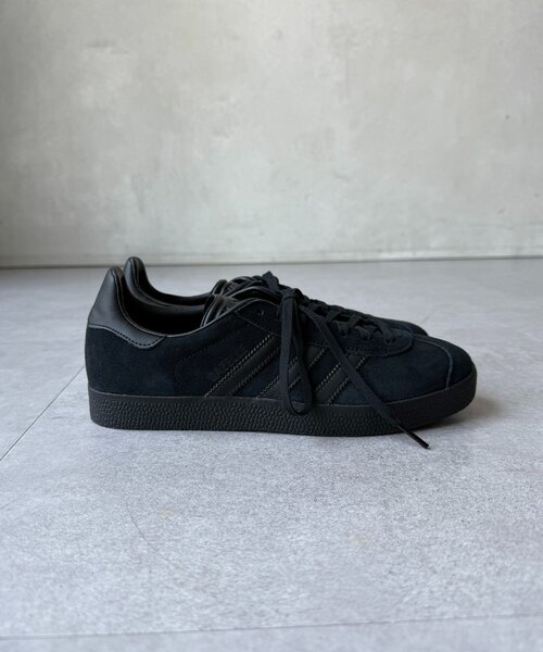 DouDou（ドゥドゥ）の「【adidas/アディダス】GAZELLE（スニーカー・レディース・ブラック・24.5cm/23.5cm/24cm）」の4枚目の写真