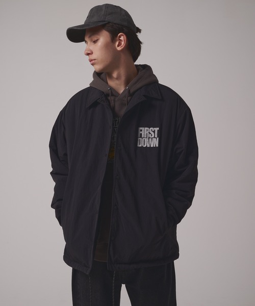 FIRST DOWN（ファーストダウン）の「ライニング ボアフリース コーチジャケット（ブルゾン・メンズ・ブラック/ネイビー・M/XL/L）」の2枚目の写真