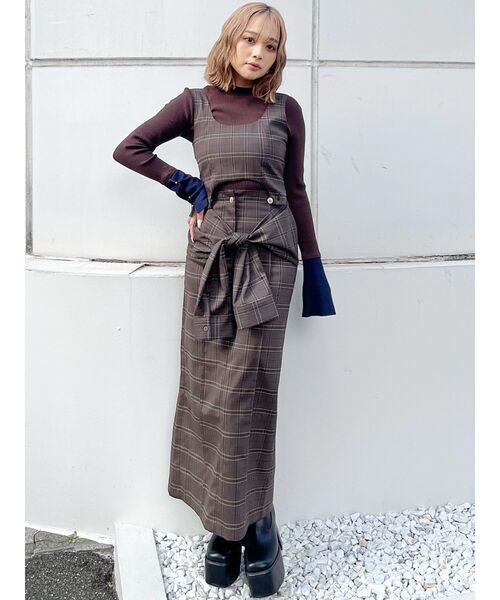 MURUA(ムルーア)の「【YUKKOコラボ】2WAYシャツライクジャンスカ(ジャンパースカート・レディース・グレー/ブラウン・1/2)」の14枚目の写真