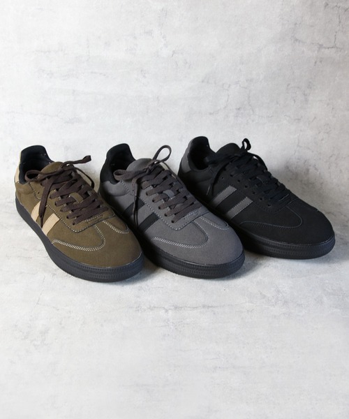 ８(eight)（エイト）の「2本ラインレトロスニーカー（スニーカー・メンズ・ブラック/グレー/カーキ・25.0cm/25.5cm/26.0cm/26.5cm/27.0cm/28.0cm）」の16枚目の写真