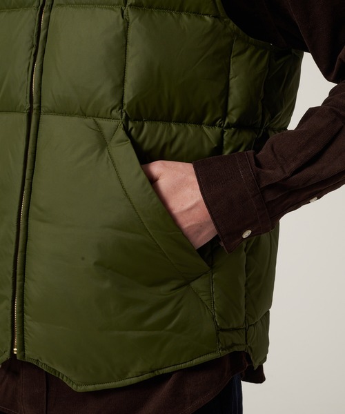 Eddie Bauer（エディーバウアー）の「カナディアンベスト（ダウン