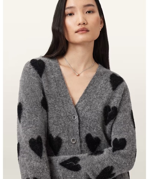 ALLSAINTS（オールセインツ）の「AMORA JACQUARD BRUSHED CARDIGAN | AMORA ジャカード ブラッシュド カーディガン（カーディガン/ボレロ・レディース・グレー系その他・S/M/L/XS）」の3枚目の写真