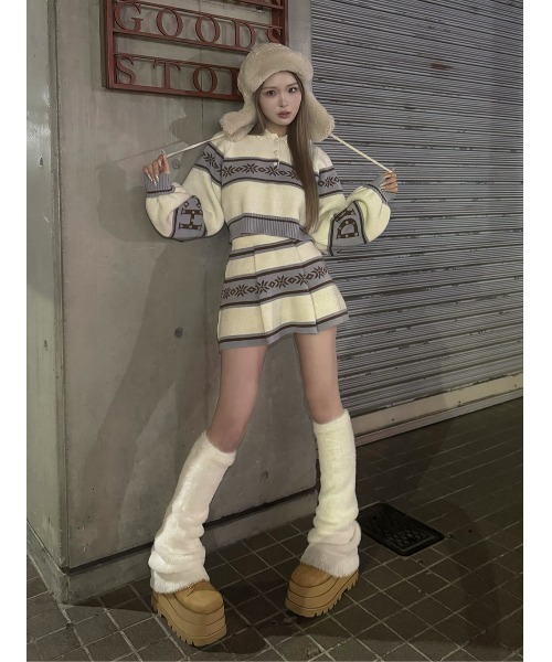 新品未開封　ダーリッチ　スノーパターンラメニットセットアップ　darich F スノーパターンラメニットセットアップ – Darich (ダーリッチ)