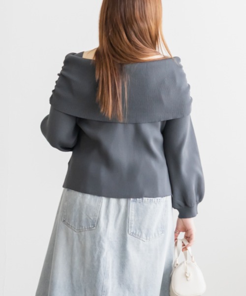 CLETTE(クレット)の「CLETTEオリジナルフロントボタンオフショル風長袖ニット(ニット/セーター・レディース・ピンク/ブラウン/チャコールグレー・LL/3L/4L)」の7枚目の写真