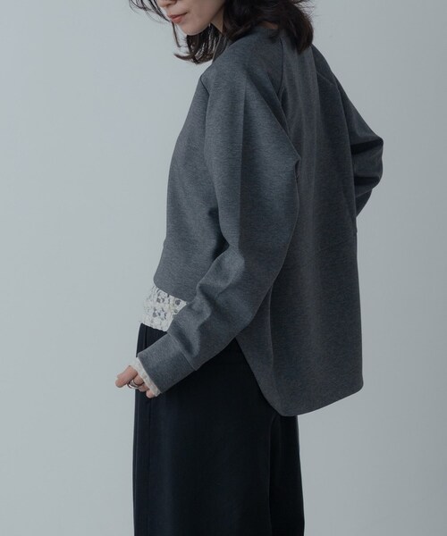 GALLEST（ギャレスト）の「フォルムダンボールトップス（Tシャツ/カットソー・レディース・ホワイト/ブラウン系/ダークグレー・38）」の19枚目の写真