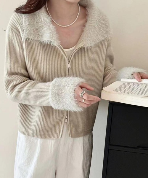 GLAMOROUS JANE（グラマラスジェーン）の「衿袖ファー付ジップニットカーディガン（カーディガン/ボレロ・レディース・ブラック/アイボリー/ホワイト/ブラウン・FREE）」の14枚目の写真