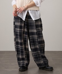 laulea紡毛チェックコクーンパンツ