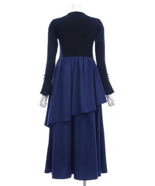 CLEAR BASIC（クリアベーシック）の「ランダムスカートドッキングニットワンピース[大人 フェミニン 上品]≪AW新作≫（ワンピース・レディース・キャメル/ネイビー・F）」の10枚目の写真