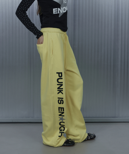 yellow+ スラックス・スウェットセット LOWO セットアップ フロントプリント スウェット トレーナー ワイド