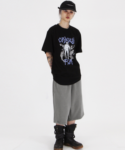 CRIGUN(クリガン)の「スプリットバミューダパンツピグメントグレー(その他パンツ・レディース・グレー・MEDIUM/LARGE/X-LARGE)」の4枚目の写真