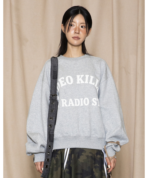 GLACK(グラック)の「GT160 バギスオーバーサイズスウェットシャツ (GRAY)(スウェット・レディース・その他・LARGE/MEDIUM)」の5枚目の写真