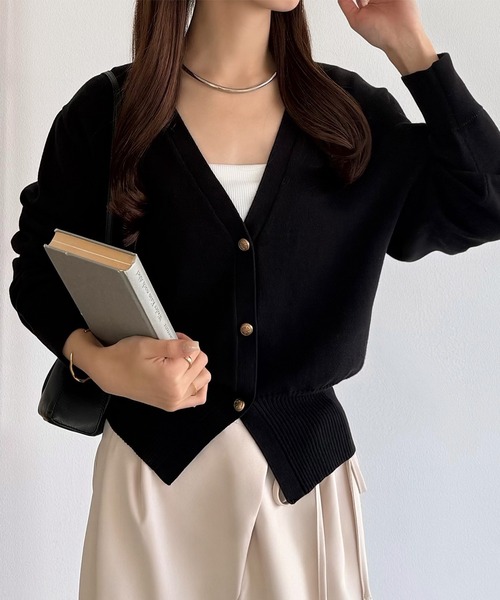 callautia（カラウティア）の「Vネックコットンニットカーディガン（カーディガン/ボレロ・レディース・ブラック/ネイビー/チャコール・MEDIUM/LARGE）」の2枚目の写真