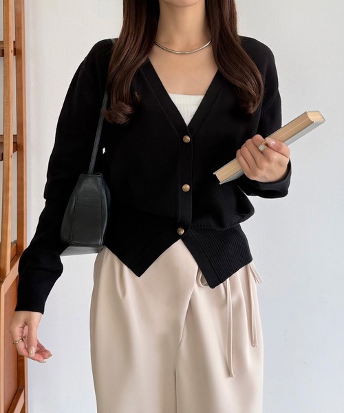 callautia（カラウティア）の「Vネックコットンニットカーディガン（カーディガン/ボレロ・レディース・ブラック/ネイビー/チャコール・MEDIUM/LARGE）」の4枚目の写真