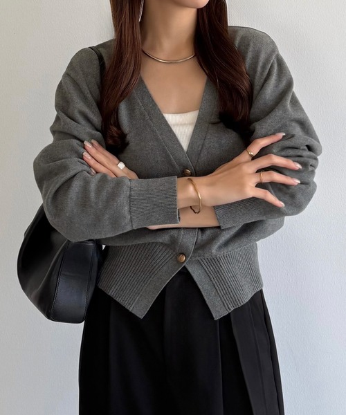 callautia（カラウティア）の「Vネックコットンニットカーディガン（カーディガン/ボレロ・レディース・ブラック/ネイビー/チャコール・MEDIUM/LARGE）」の9枚目の写真