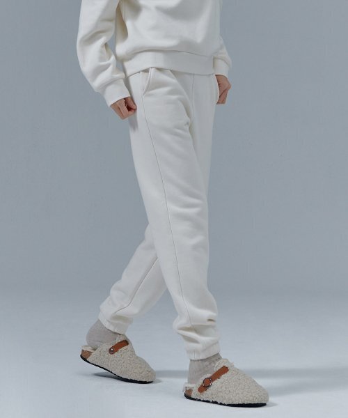 CHASECULT(チェイスカルト)の「レディース 起毛ブークレポイントジョガーパンツ-CFRG7272D0A(スウェットパンツ・レディース・アイボリー・67/70)」の2枚目の写真
