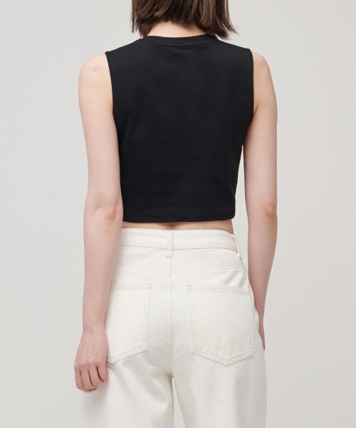 MUSINSA STANDARD WOMAN（ムシンサスタンダードウーマン）の「ウィメンズクルーネッククロップスリーブレストップ[ブラック]（Tシャツ/カットソー・レディース・その他・SMALL/MEDIUM/LARGE/X-SMALL）」の3枚目の写真