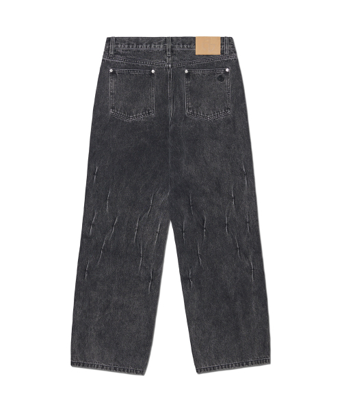 NOMANUAL(NOMANUAL)の「K.T DENIM PANTS - WASHED BLACK(デニムパンツ・レディース・その他・SMALL/MEDIUM/LARGE)」の2枚目の写真