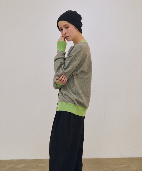 lit(リット)の「Bicolor Knit Cardigan(カーディガン/ボレロ・レディース・ベージュ系その他/ブラック/トップグレー・FREE)」の9枚目の写真