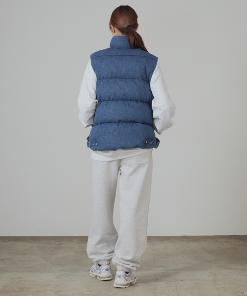 REMI RELIEF（レミレリーフ）の「REMI RELIEF/レミレリーフ ナチュラル加工 デニムダウンベスト（ダウンベスト・メンズ・ブルー/ライトブルー・M/L/XL）」の11枚目の写真