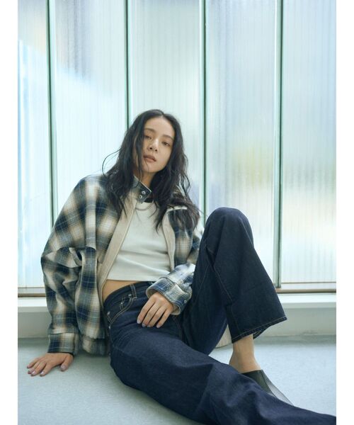 Ungrid(アングリッド)の「フィットショートロングスリーブTee(Tシャツ/カットソー・レディース・ブラック/オフホワイト/ピンク/グリーン・FREE)」の10枚目の写真