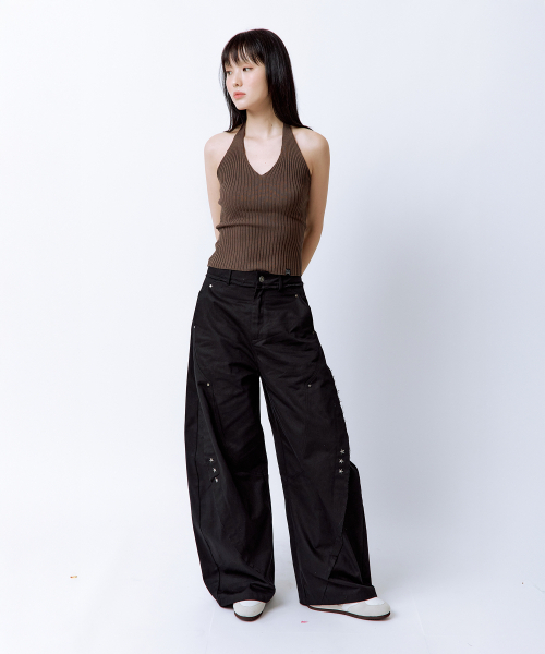 ROUGHNECK(ラフネック)の「ベーシックホルターニットトップブラウン(Tシャツ/カットソー・レディース・その他・FREE)」の6枚目の写真