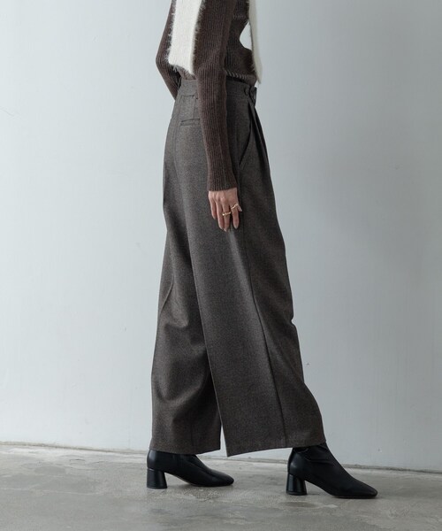 GALLEST（ギャレスト）の「ツイードタックワイドパンツ（その他パンツ・レディース・ブラック系3/ダークブラウン系3・36/38/40）」の17枚目の写真