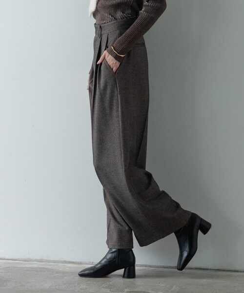 GALLEST（ギャレスト）の「ツイードタックワイドパンツ（その他パンツ・レディース・ダークブラウン系3/ブラック系3/ベージュ系3・36/38/40）」の12枚目の写真