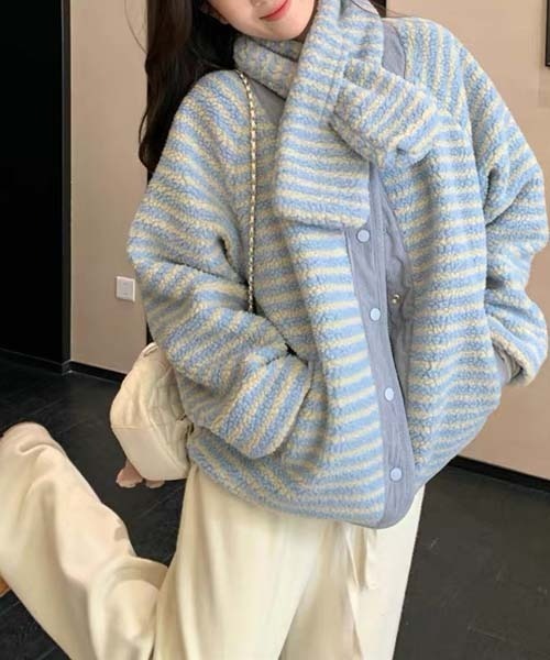 gossip!ロサンゼルス(ゴシップロサンゼルス)の「Y2K ボアリバーシブルコート マフラーセット 2WAY(その他アウター・レディース・ブルー/オフホワイト・FREE)」の21枚目の写真