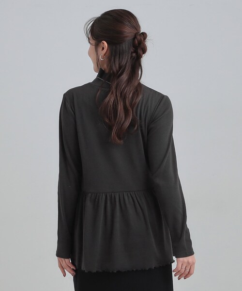 Cutie Blonde(キューティーブロンド)の「【洗濯機可/S-LL】品よく重ねる ペプラムリブトップス(チュニック・レディース・ブラック/ブラウン系その他/オフホワイト・01/02/03/04)」の11枚目の写真