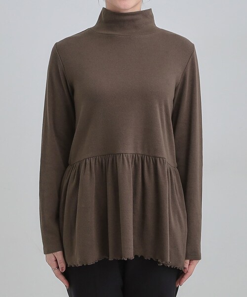 Cutie Blonde(キューティーブロンド)の「【洗濯機可/S-LL】品よく重ねる ペプラムリブトップス(チュニック・レディース・ブラック/ブラウン系その他/オフホワイト・01/02/03/04)」の6枚目の写真