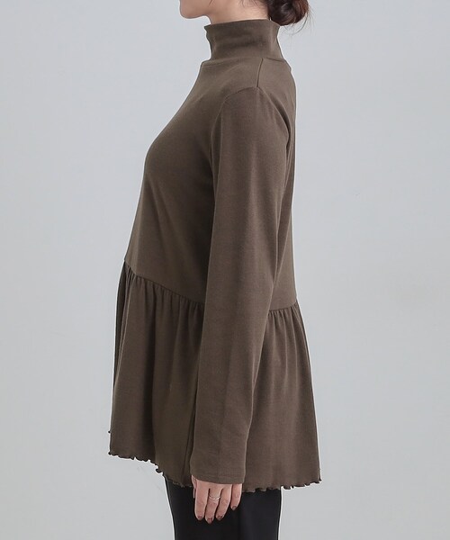 Cutie Blonde(キューティーブロンド)の「【洗濯機可/S-LL】品よく重ねる ペプラムリブトップス(チュニック・レディース・ブラック/ブラウン系その他/オフホワイト・01/02/03/04)」の7枚目の写真