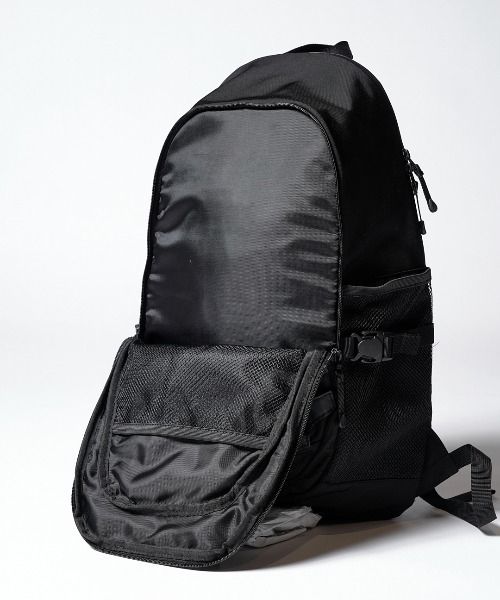 MAKAVELIC(マキャベリック)の「【MAKAVELIC】STRIKE DAYPACK(バックパック/リュック・メンズ・ブラック・FREE)」の8枚目の写真